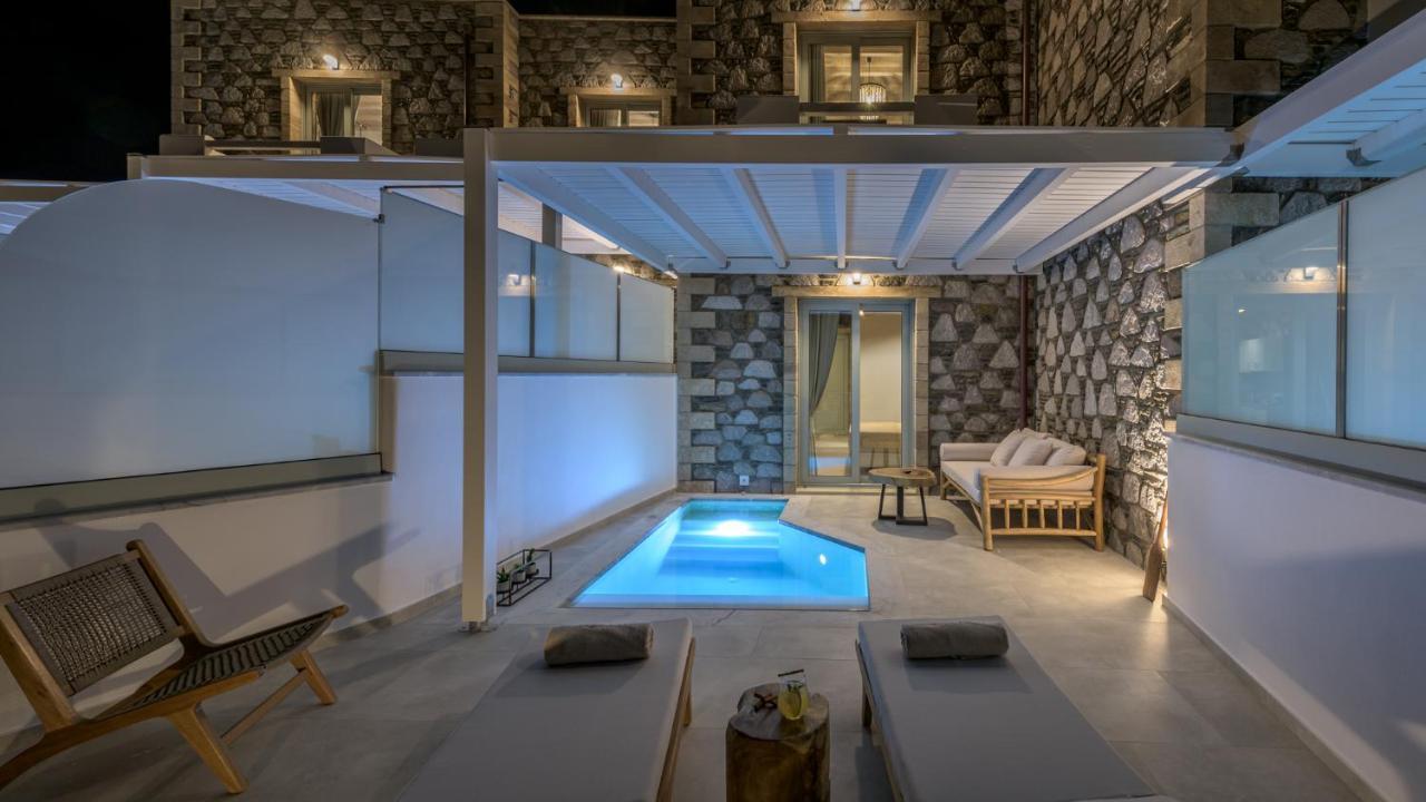 Hilltop Suites Milos Mytakas Bagian luar foto