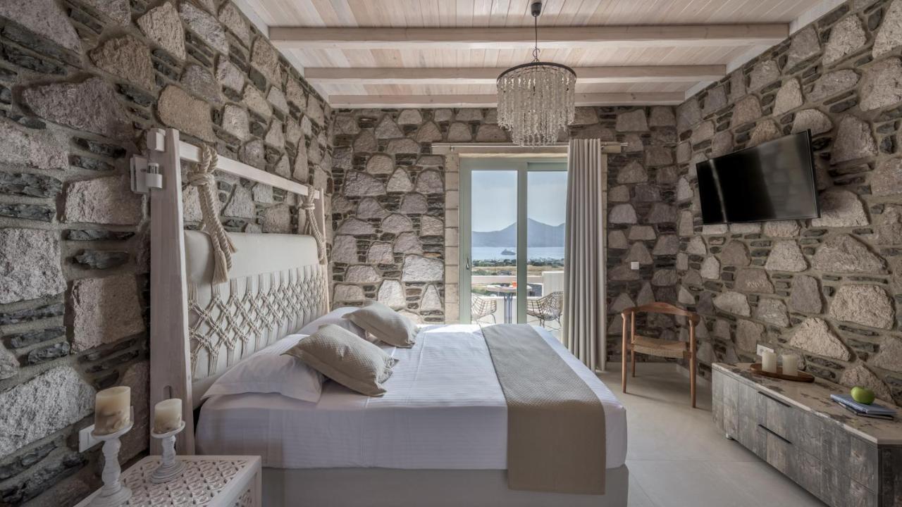 Hilltop Suites Milos Mytakas Bagian luar foto