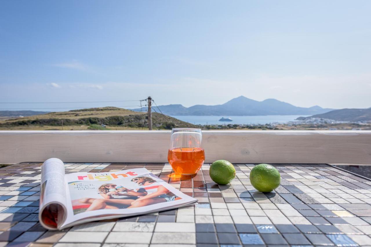 Hilltop Suites Milos Mytakas Bagian luar foto