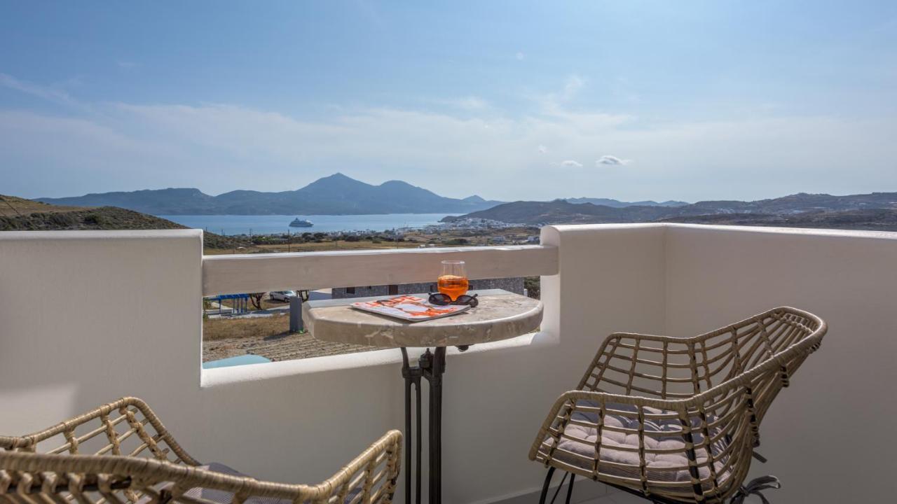 Hilltop Suites Milos Mytakas Bagian luar foto