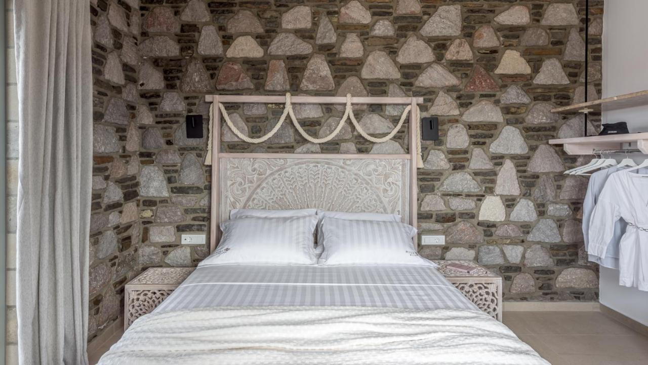 Hilltop Suites Milos Mytakas Bagian luar foto