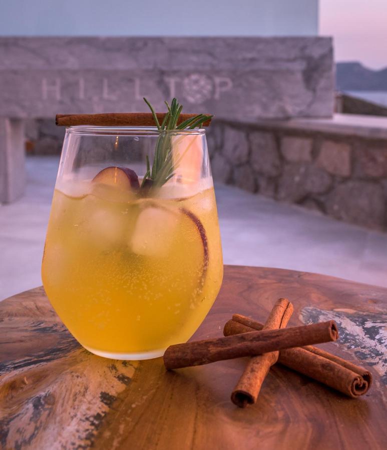 Hilltop Suites Milos Mytakas Bagian luar foto
